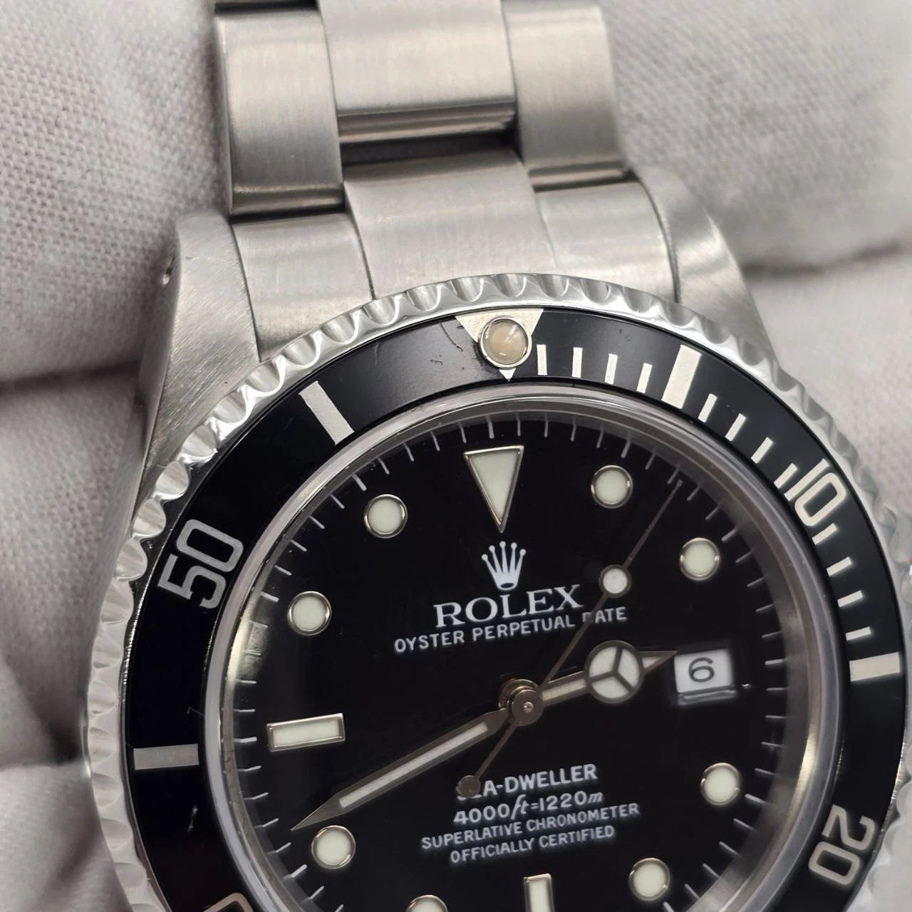 PAPERS Rolex Sea-Dweller 16600 Stainless Steel Black Dial 40mm Watch