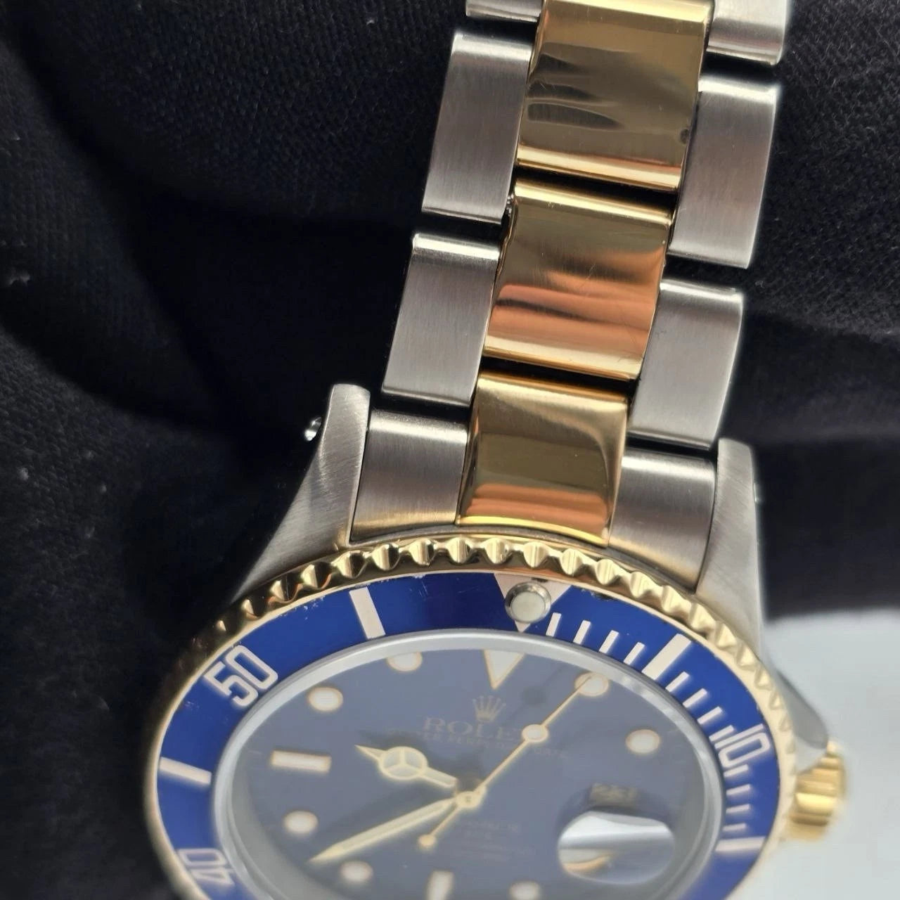 Rolex Submariner Date 16613 Blue Dial Gold Buckle Two Tone Steel Gold 40mm Watch