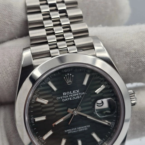 PAPERS 2023 MINT Rolex Datejust 41mm Smooth Green Motif Dial Jubilee 126300 BOX