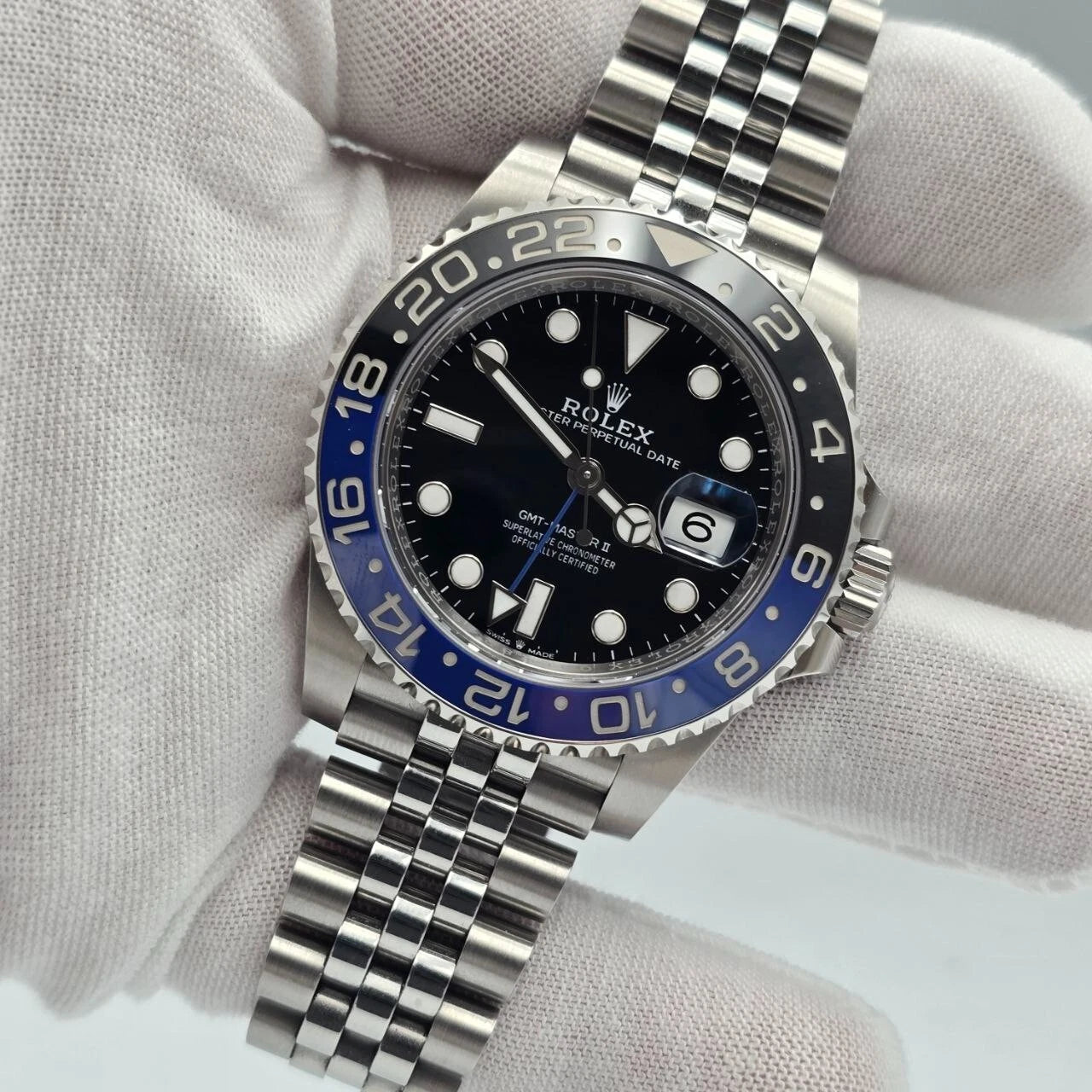 PAPERS 2024 Rolex GMT-Master II BATGIRL Steel JUBILEE 40mm 126710BLNR BOX