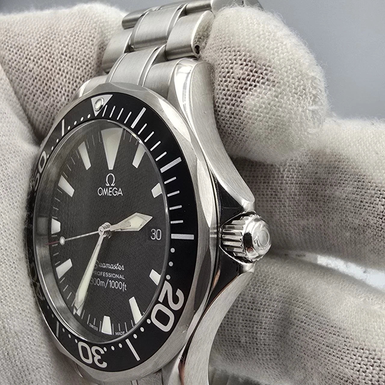 Omega Seamaster Professional 300M Quartz Black Dial 41MM Watch 2264.50
