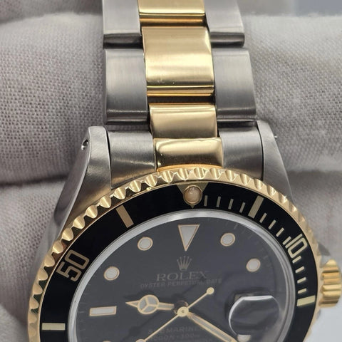 Rolex Submariner Date 16613 Black Dial Two Tone Steel Gold 40mm Watch