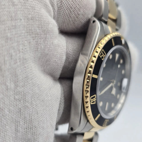 Rolex Submariner Date 18K Yellow Gold Black Stainless Steel 40mm Watch 16803