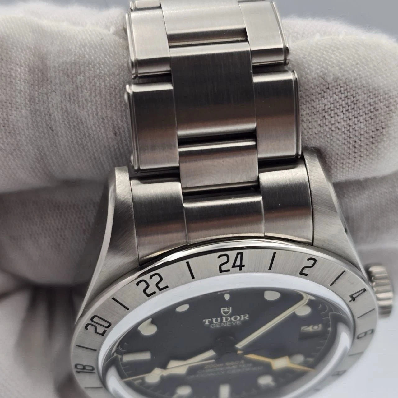 PAPERS 2024 Tudor Black Bay Pro 39MM Black Dial Stainless Steel Watch BOX 79470