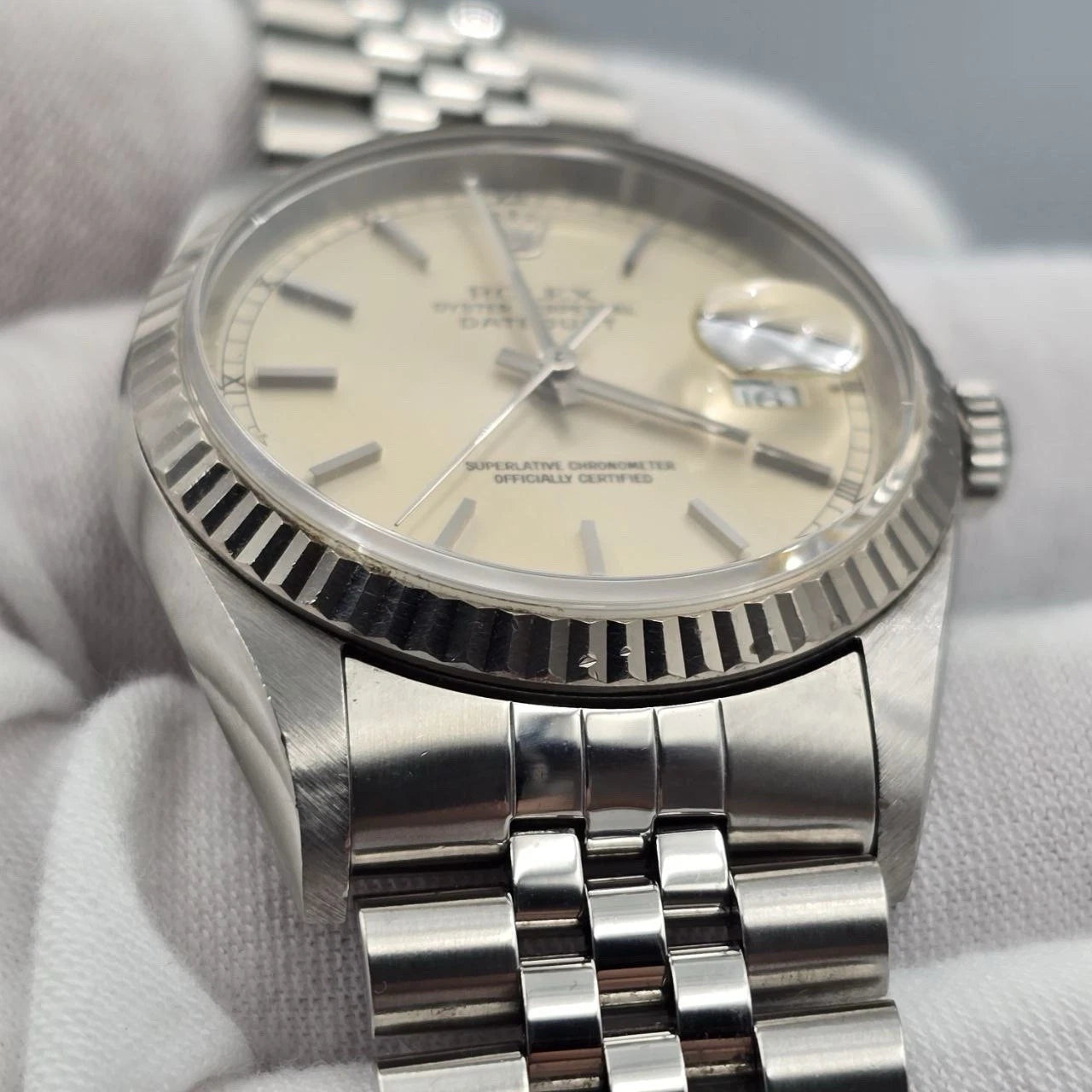 Rolex Datejust Silver Dial Stainless Steel Jubilee NO HOLES 16234 36mm Watch