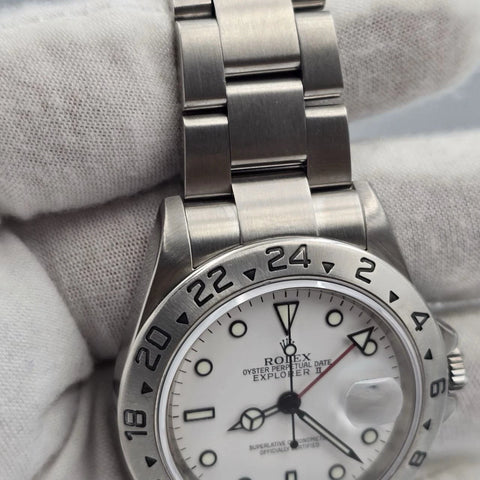 PAPERS MINT 2005 Rolex 16570 Explorer II White Steel NO HOLES 40mm Watch