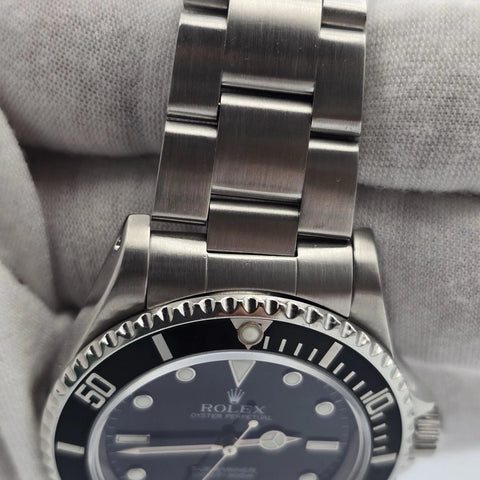 2007 Rolex Submariner No-Date Black Stainless Steel 40mm 14060M