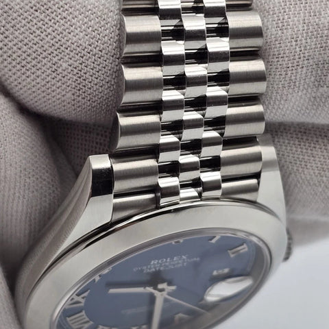 NEW 2025 Rolex Datejust 41mm 126300 Blue Roman Dial Smooth Jubilee UNWORN