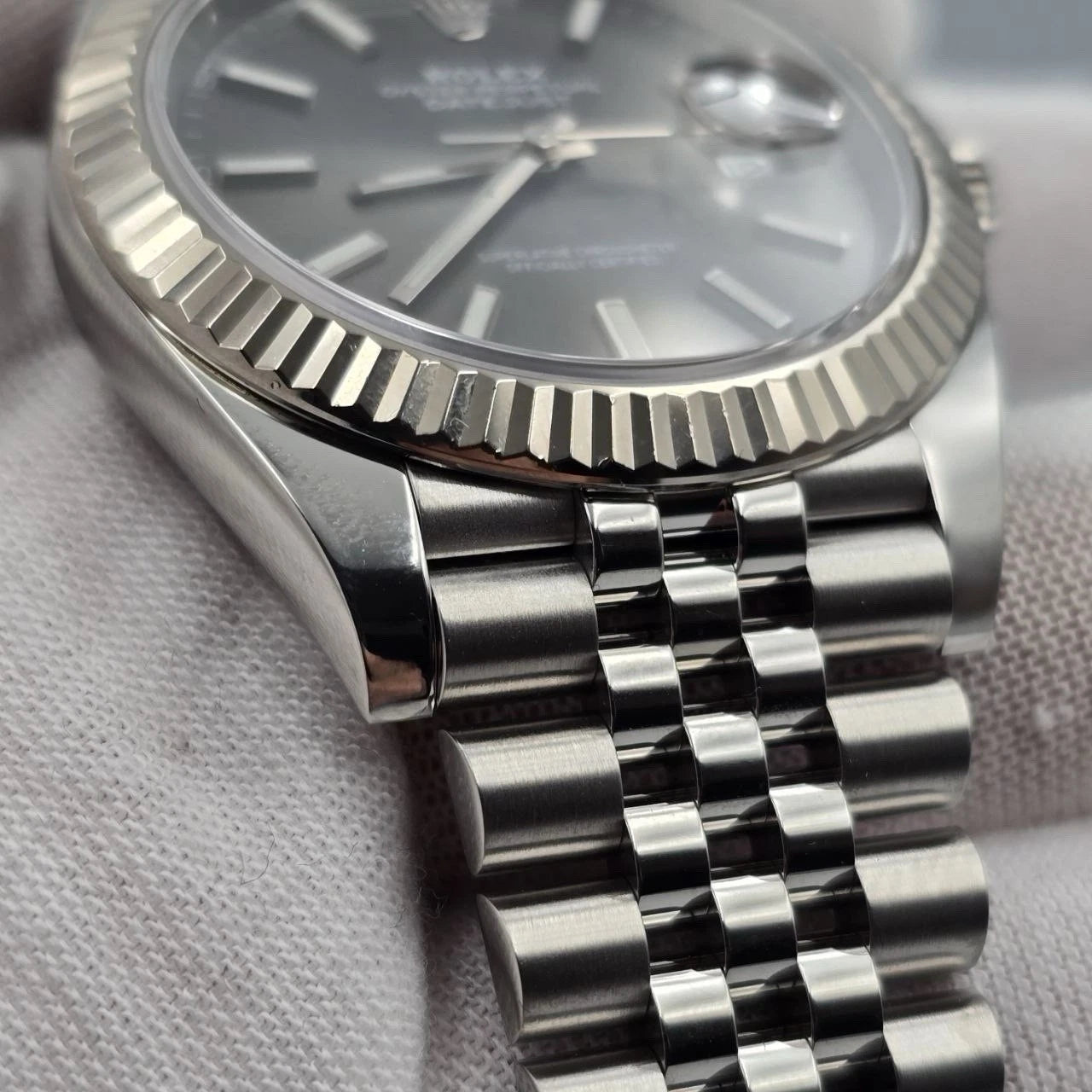 MINT PAPERS 2020 Rolex Datejust 41mm Fluted Bezel Rhodium Jubilee 126334 BOX