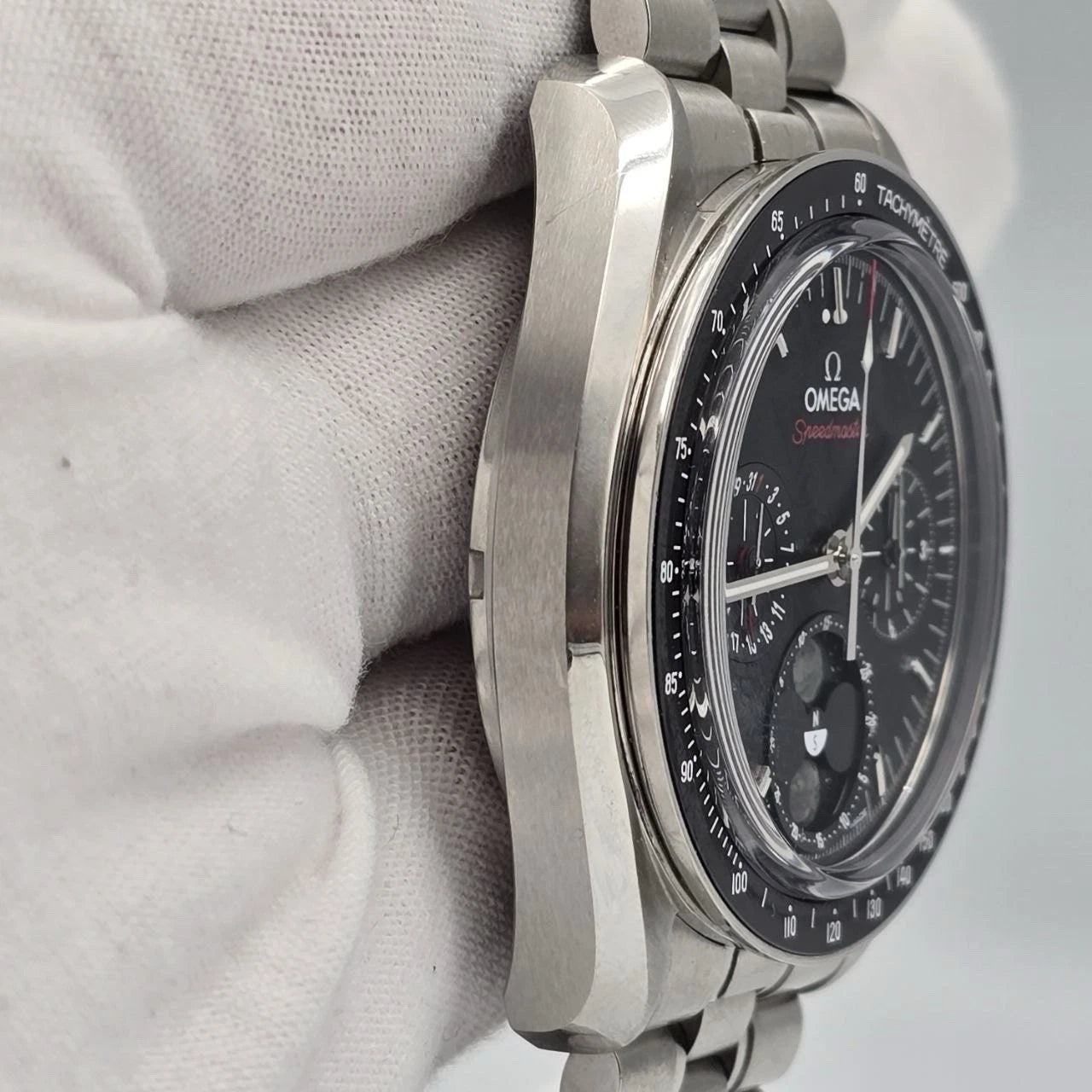 2025 OMEGA Speedmaster Meteorite Black Moonphase 43mm Watch 304.30.43.52.01.001