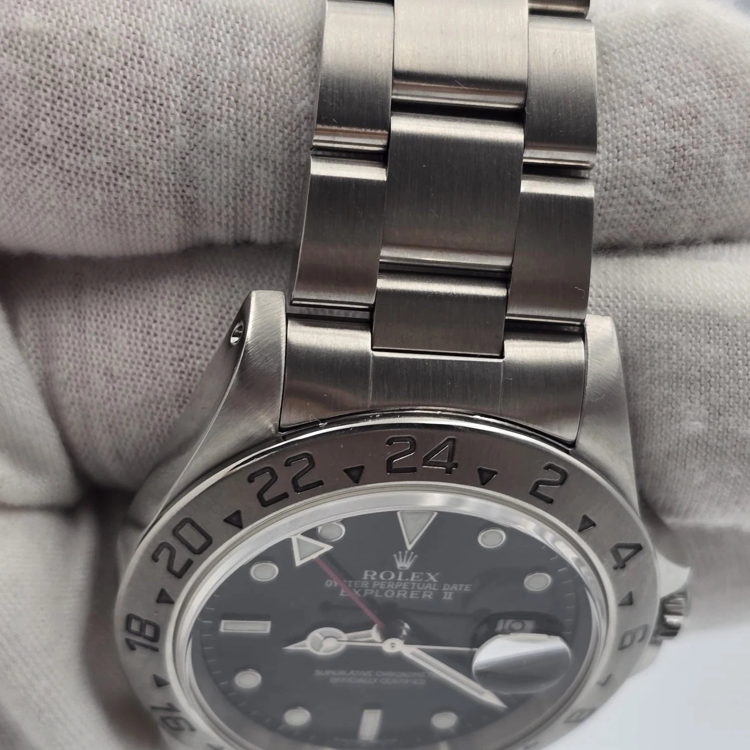 Rolex Explorer II Black 16570 Stainless Steel Oyster Date Watch 40mm