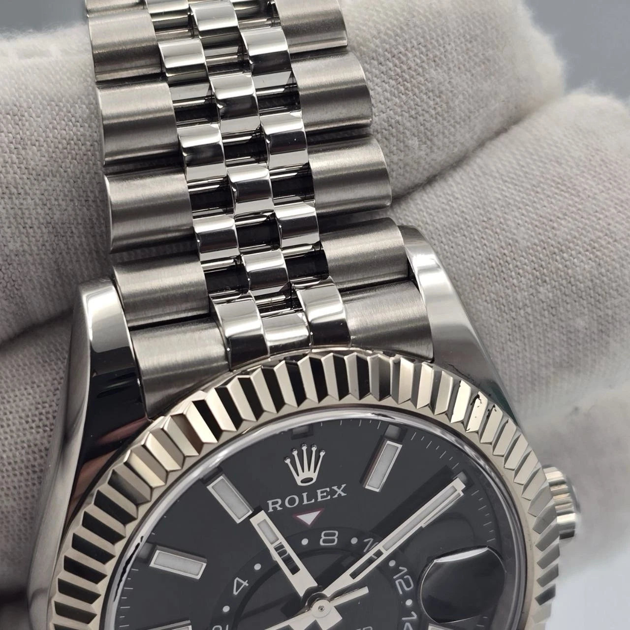 MINT 2024 PAPERS Rolex Sky-Dweller 42mm Black Dial Jubilee Bracelet 336934 BOX