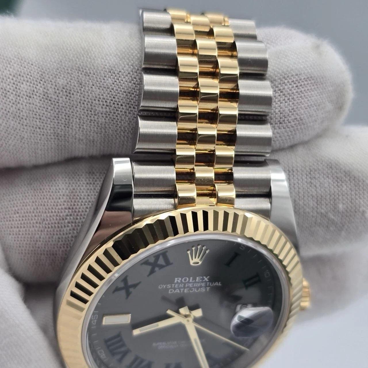 PAPERS 2023 Rolex Datejust 41mm Two Tone Wimbledon Dial Jubilee 126333 BOX