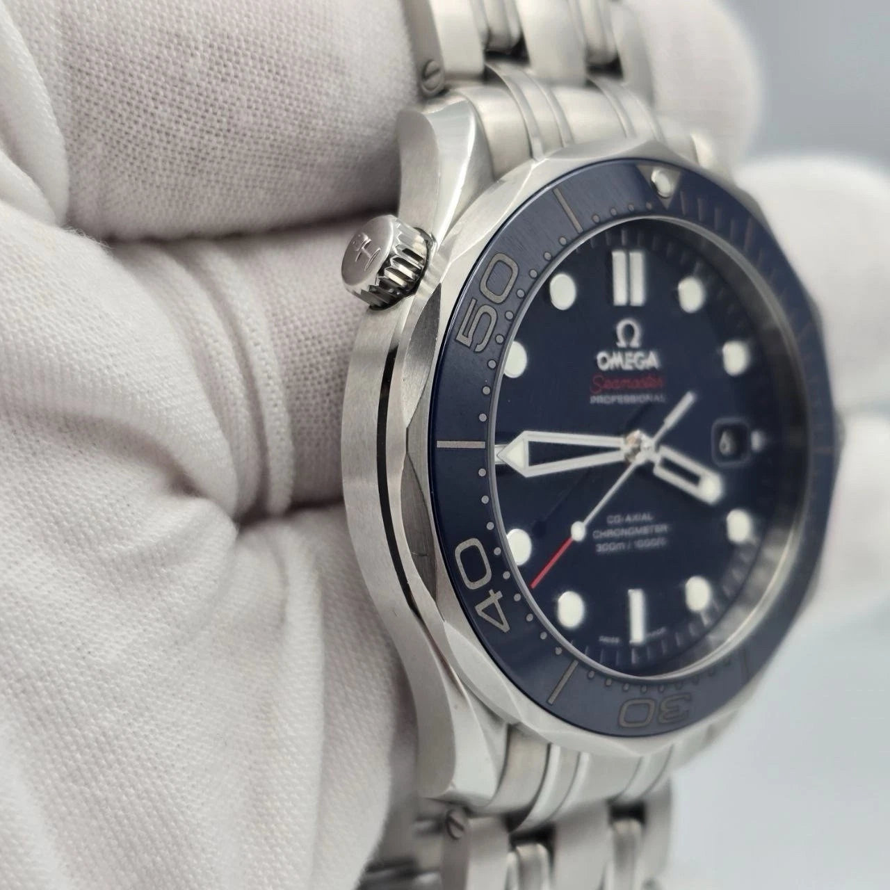 Omega Seamaster Professional 300M CoAxial 212.30.41.20.03.001 Chronometer Blue