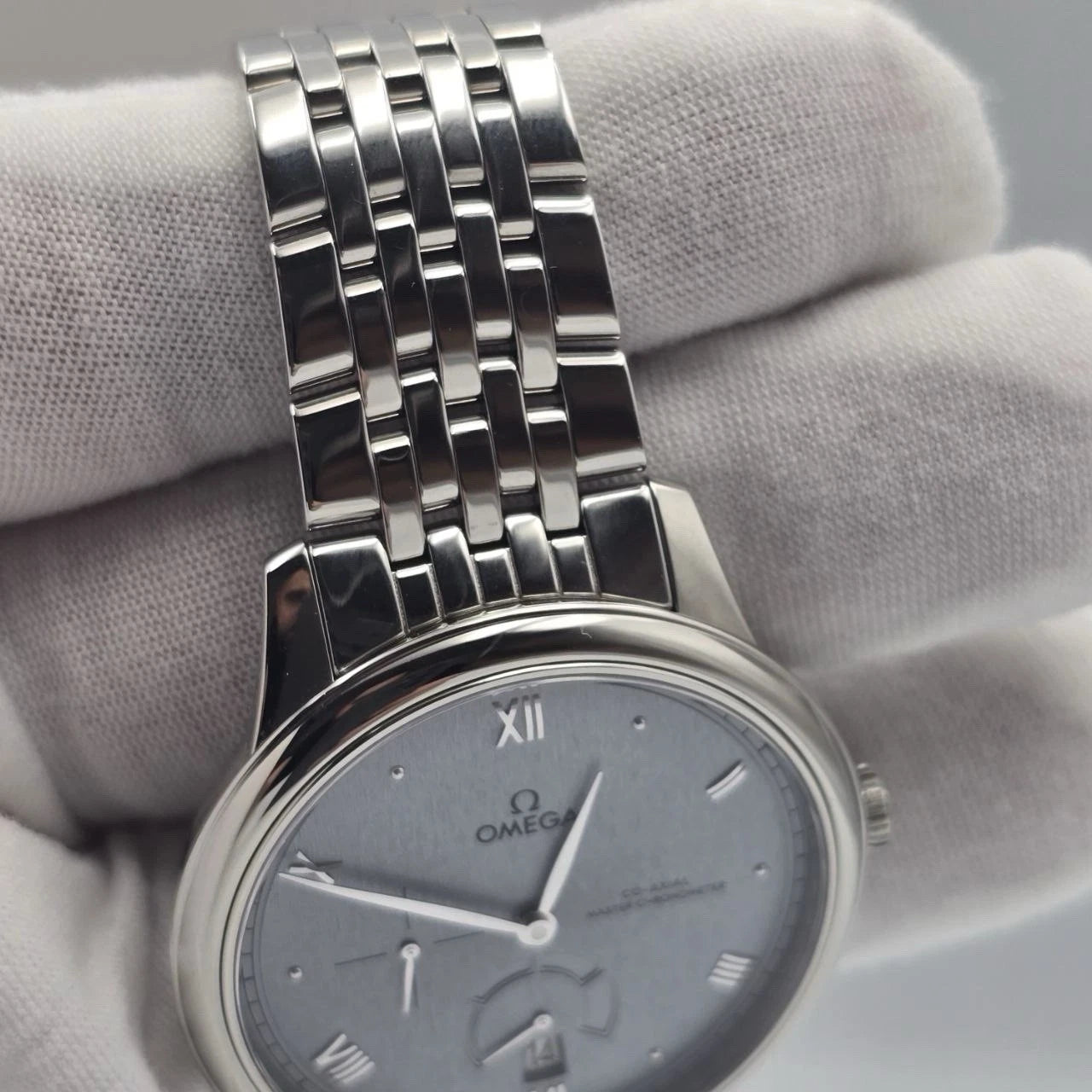 NEW 2025 Omega De Ville Prestige Co‐Axial 41mm 434.10.41.21.03.001 UNWORN