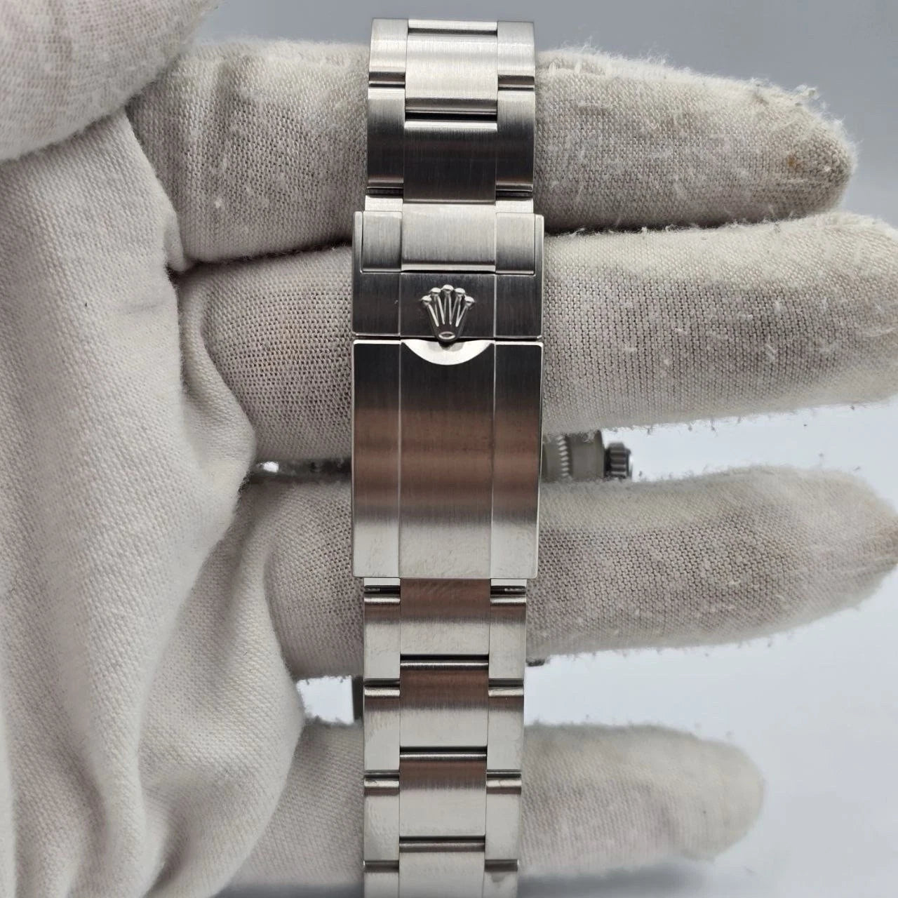 Rolex Explorer I 224270 7