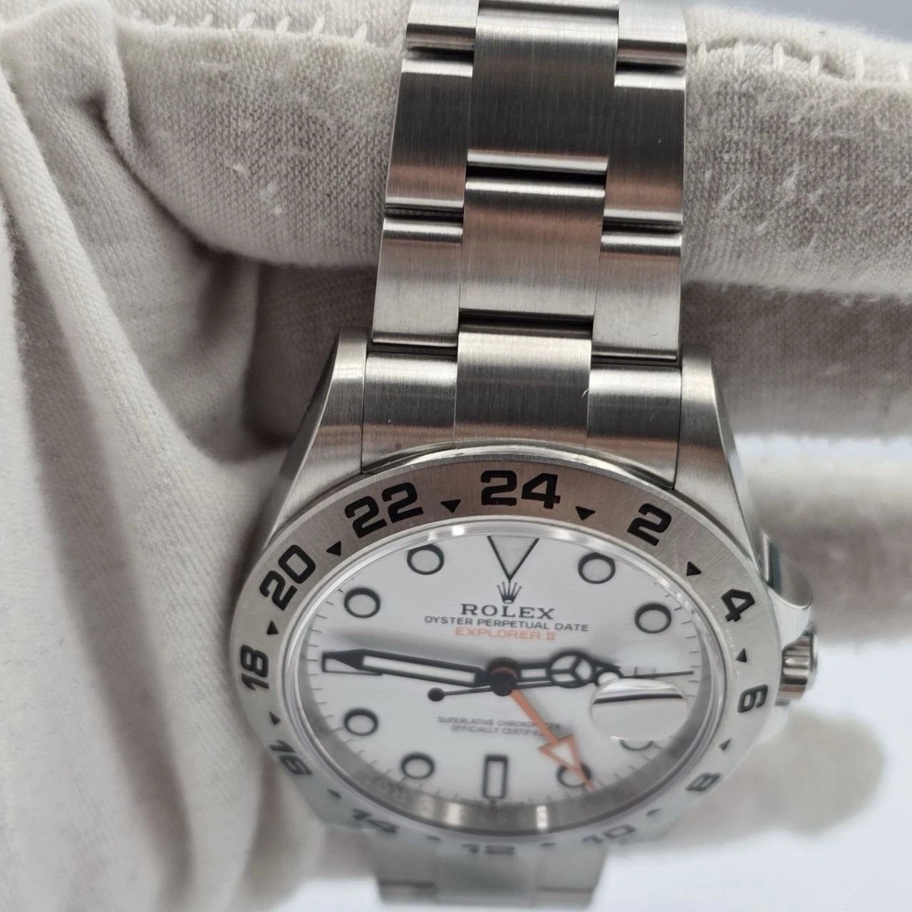 Rolex Explorer II 226570 6