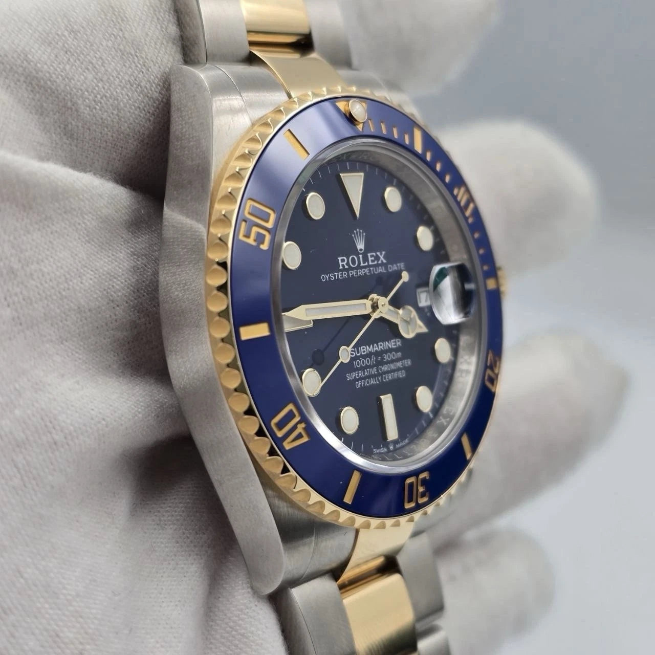 PAPERS 2022 Rolex Submariner Blue Dial Two Tone Gold 41mm Watch 126613LB BOX