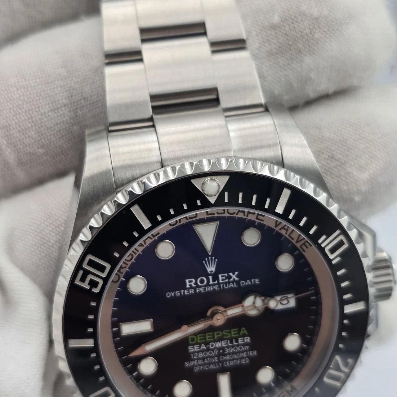 PAPERS 2022 Rolex Sea-Dweller Deepsea James Cameron Blue 126660 44mm Watch BOX