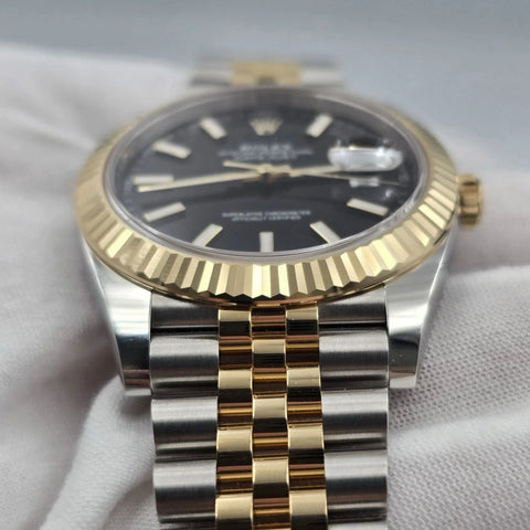 PAPERS 2025 Rolex Datejust 41mm 18K Two Tone Black Dial Jubilee 126333 BOX