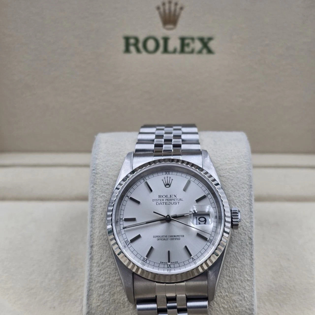 2005 Rolex Datejust Silver Dial Stainless Steel Jubilee 16234 36mm Watch