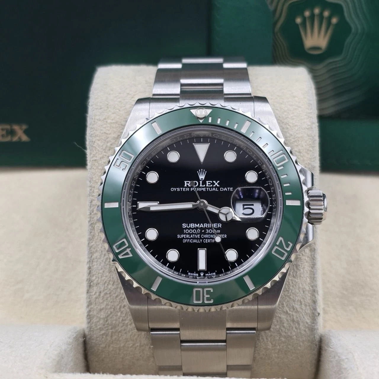 PAPERS 2023 Rolex Submariner Date Starbucks Green 126610LV 41mm