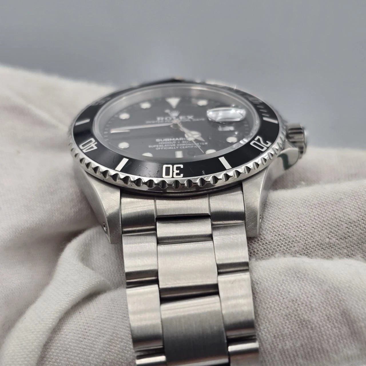 Rolex Submariner Date 16800