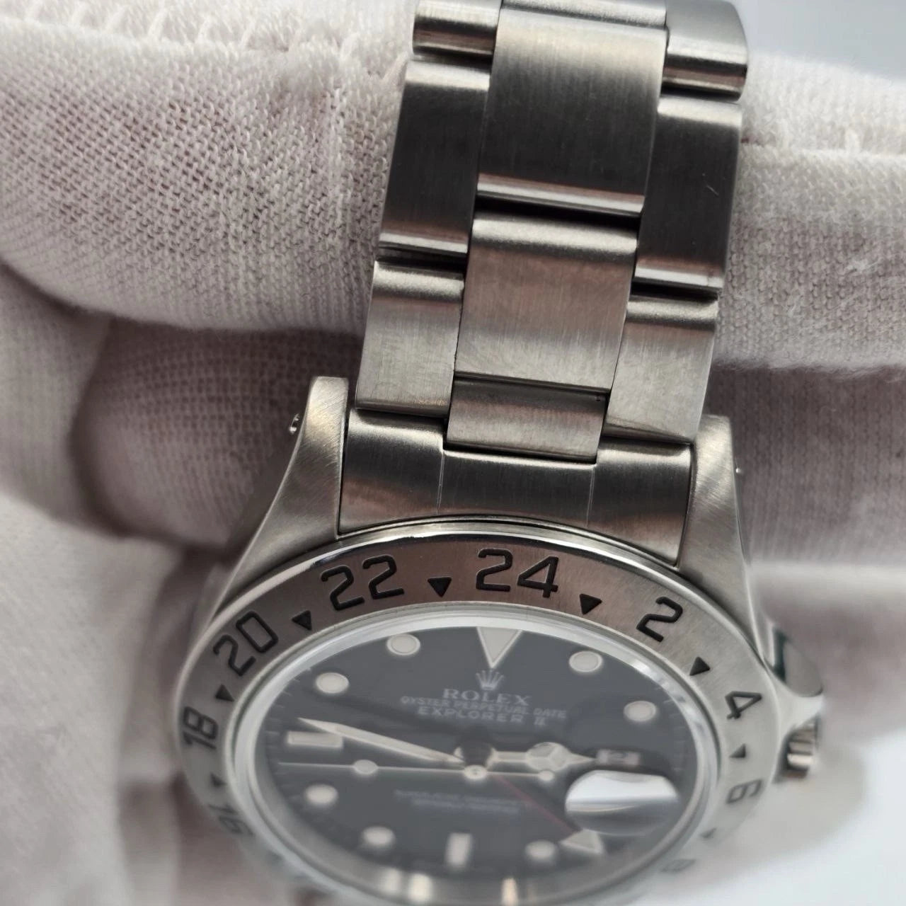 Rolex Explorer II Black 16570 Stainless Steel Oyster Date Watch 40mm