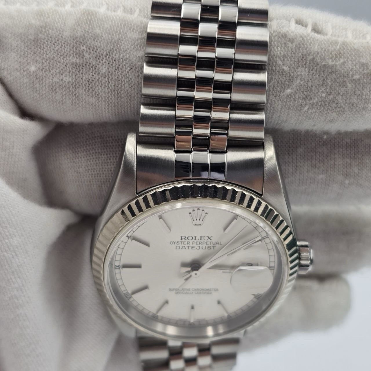 2000 Rolex Datejust Silver Dial Stainless Steel Jubilee 16234 36mm Watch