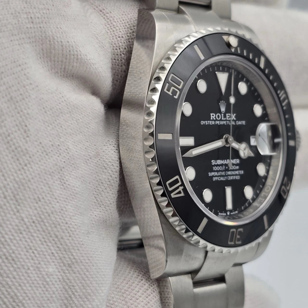 PAPERS 2024 Rolex Submariner Date 41mm Black Ceramic 126610LN Watch BOX