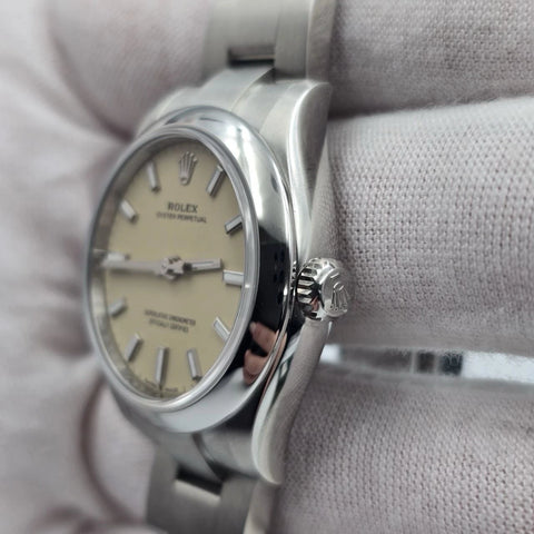 NEW 2025 Rolex Oyster Perpetual 31mm Beige Smooth Bezel Oyster 277200 UNWORN