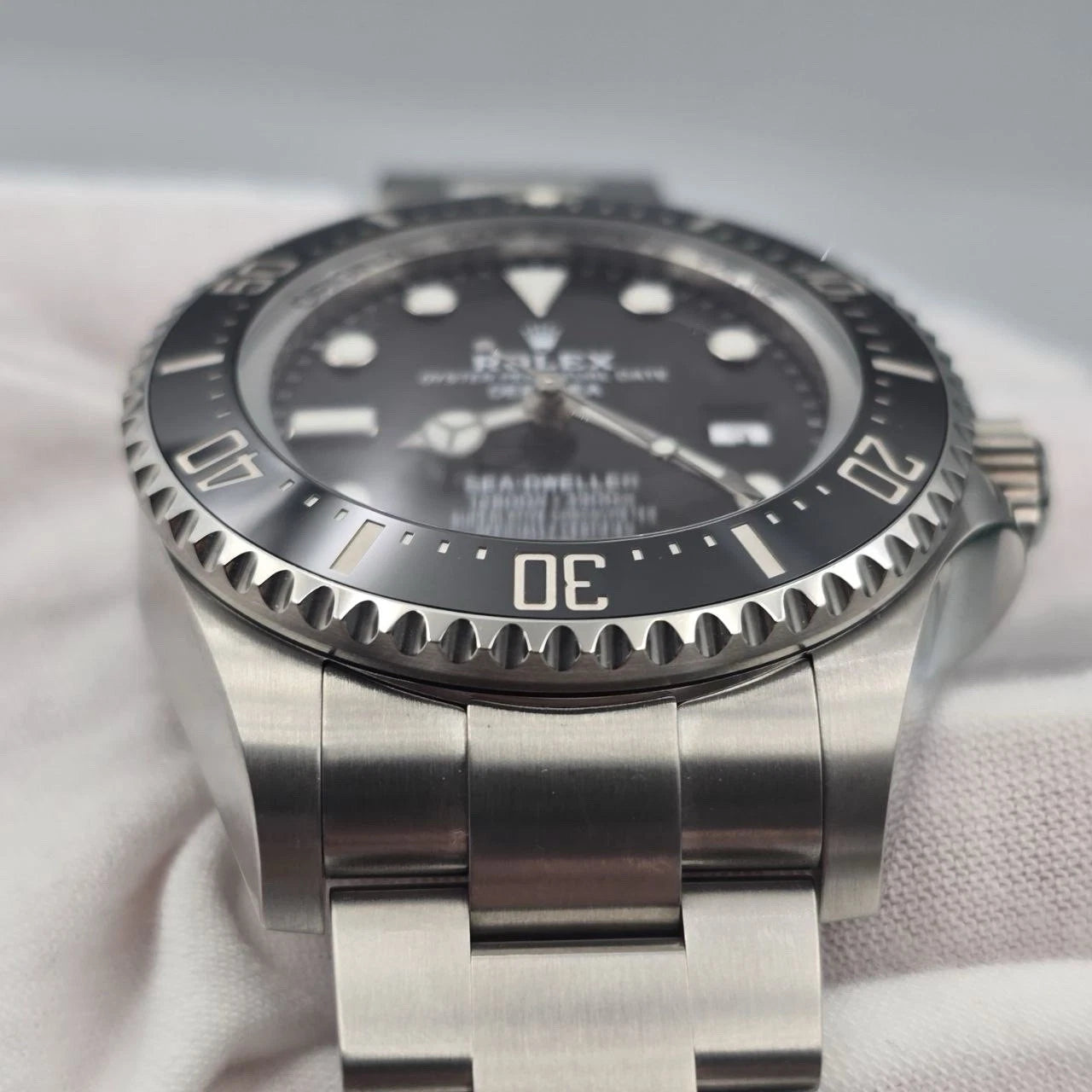 2021 PAPERS Rolex Sea-Dweller Deepsea Black 44mm Stainless Ceramic 126660 BOX