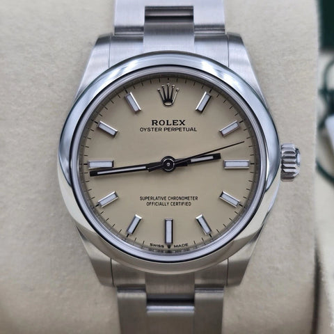 NEW 2025 Rolex Oyster Perpetual 31mm Beige Smooth Bezel Oyster 277200 UNWORN