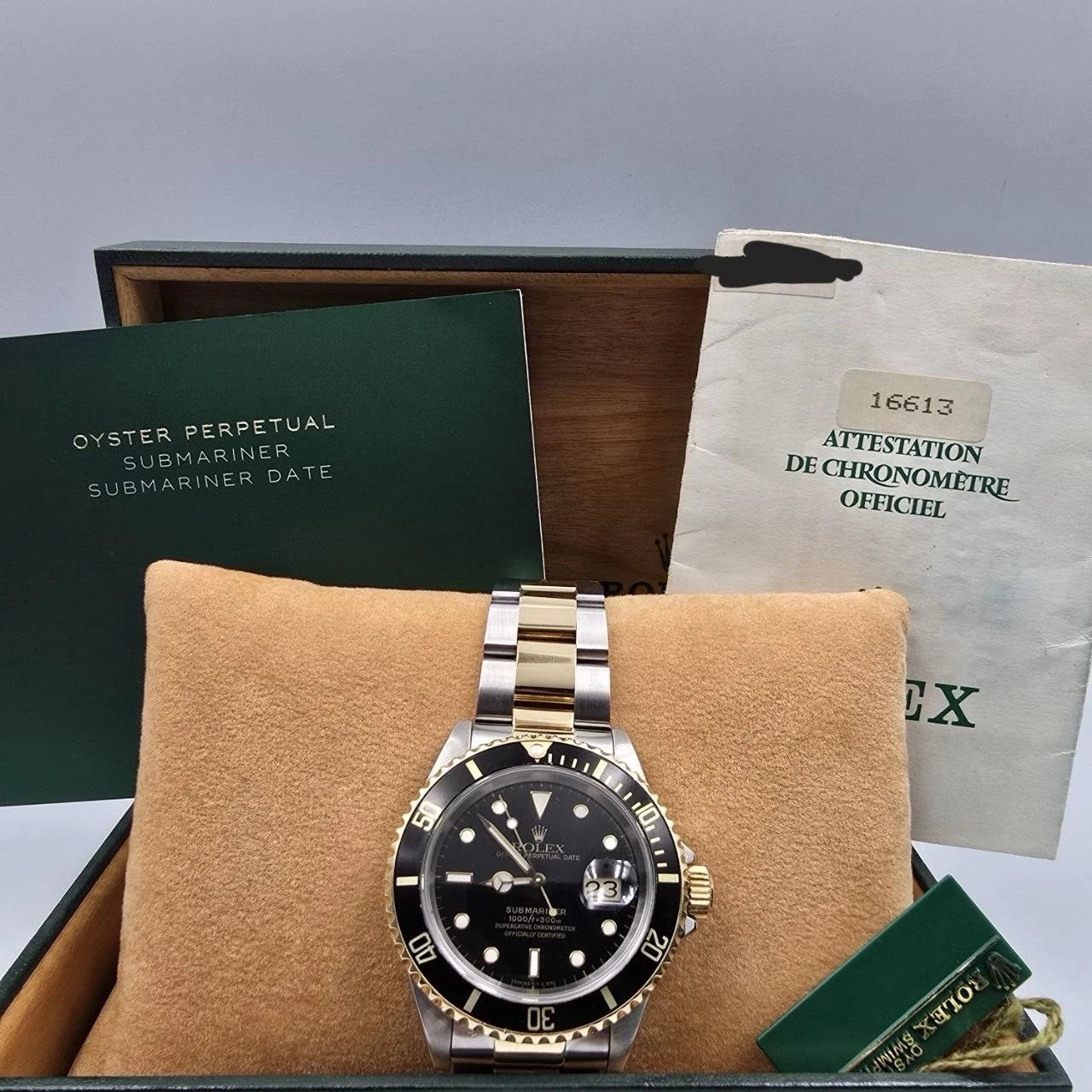 PAPERS Rolex Submariner 16613 Black Dial Two Tone Gold Steel 40mm BOX