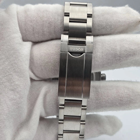 PAPERS 2024 Tudor Ranger 39mm Stainless Steel 79950 Black Dial Watch BOX