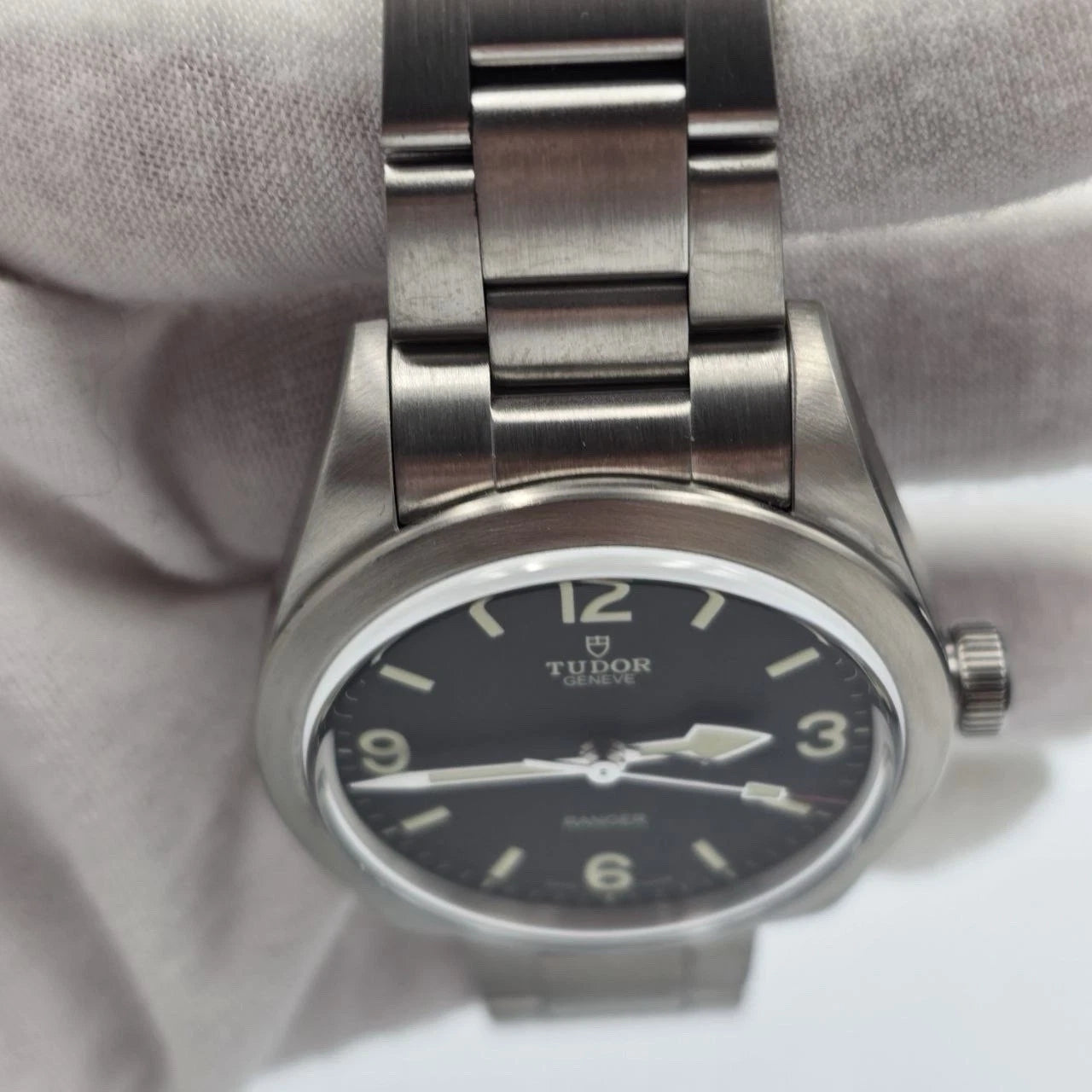 PAPERS 2024 Tudor Ranger 39mm Stainless Steel 79950 Black Dial Watch BOX