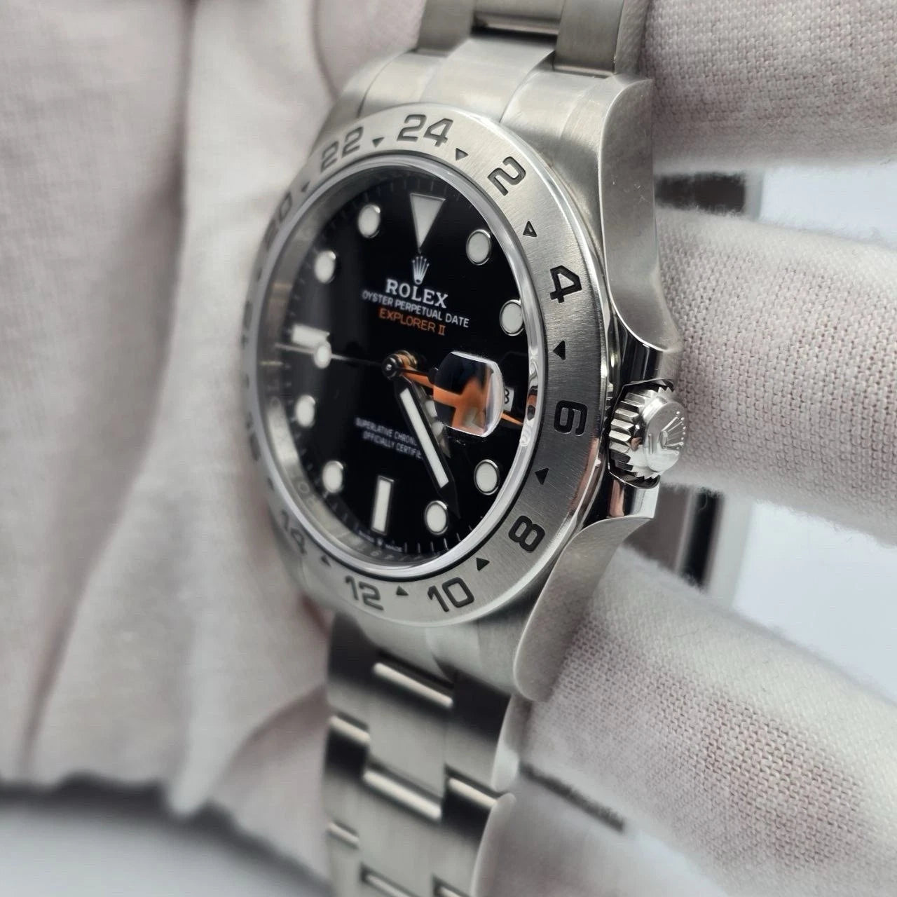 PAPERS 2024 Rolex Explorer II 42mm 226570 Stainless Steel Black Dial BOX