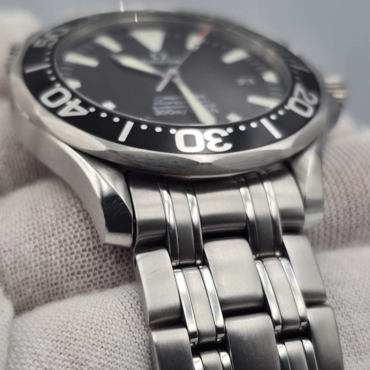 Omega Seamaster Professional Automatic Peter Blake Black Dial 41mm Watch 2254.50