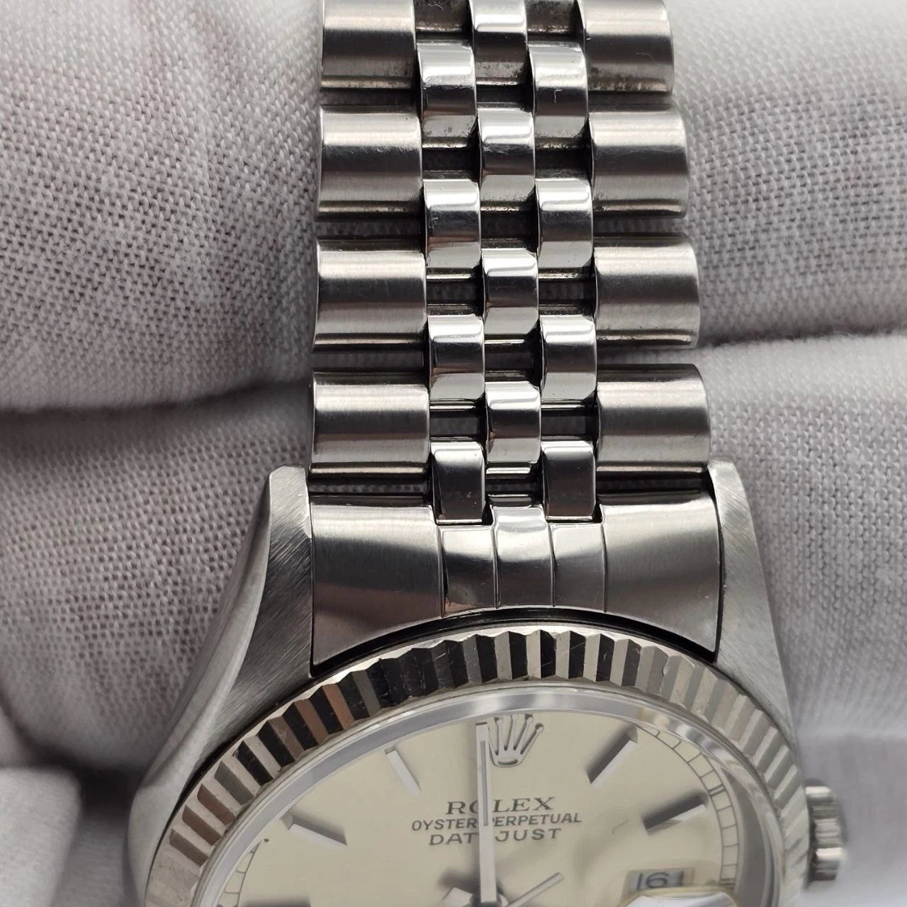 Rolex Datejust Silver Dial Stainless Steel Jubilee NO HOLES 16234 36mm Watch