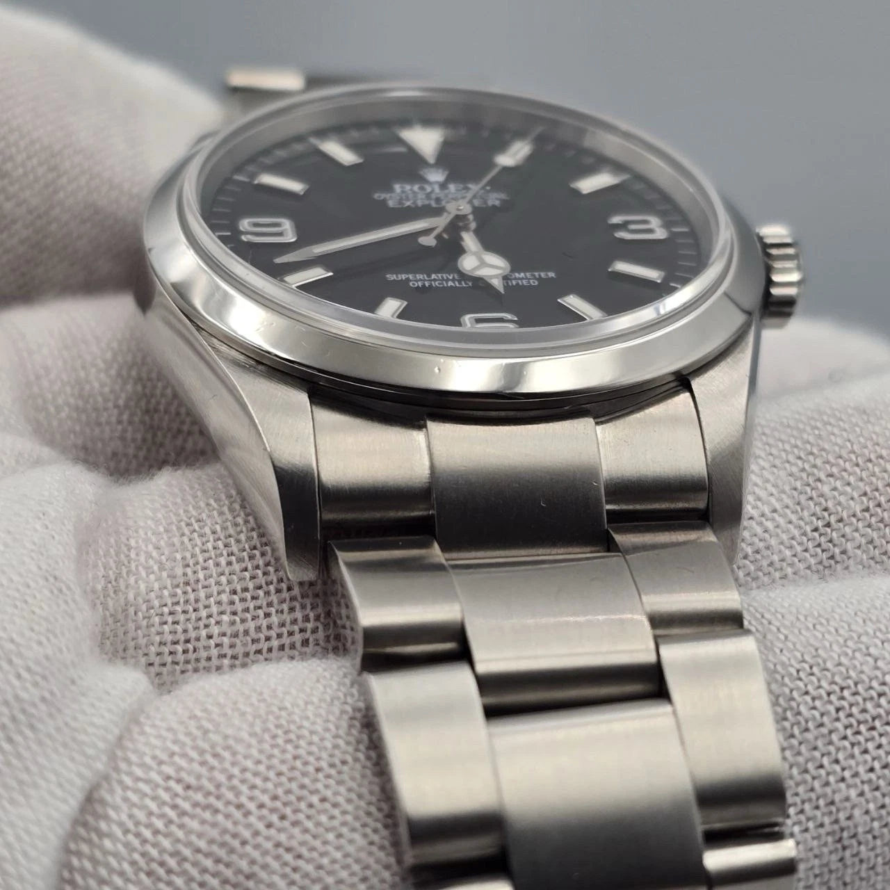 2001 Rolex Explorer I 114270 Men's Automatic 36mm Steel Black Dial Watch