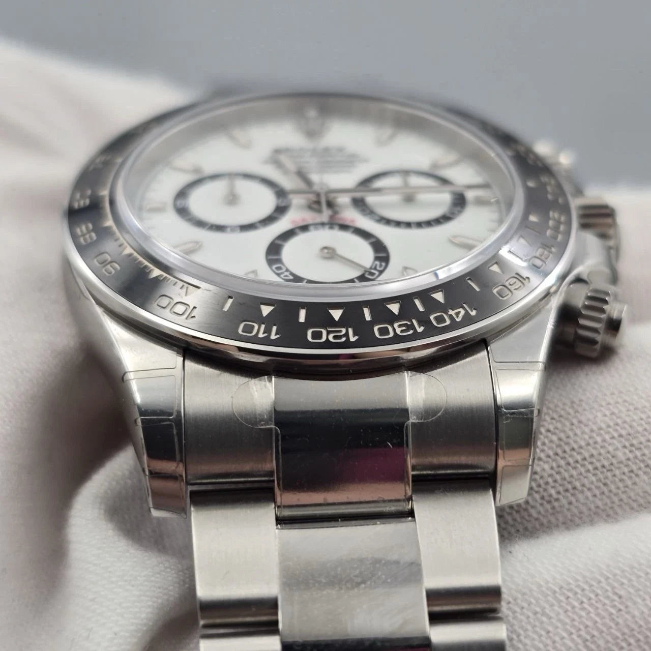NEW 2026 STICKERED Rolex Cosmograph Daytona 40mm 126500LN Steel White Panda Dial