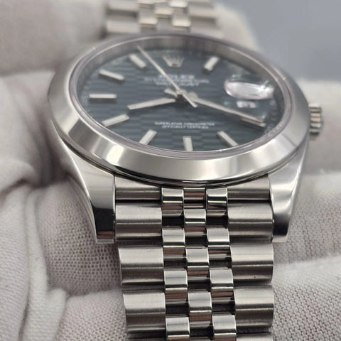 PAPERS 2023 MINT Rolex Datejust 41mm Smooth Green Motif Dial Jubilee 126300 BOX
