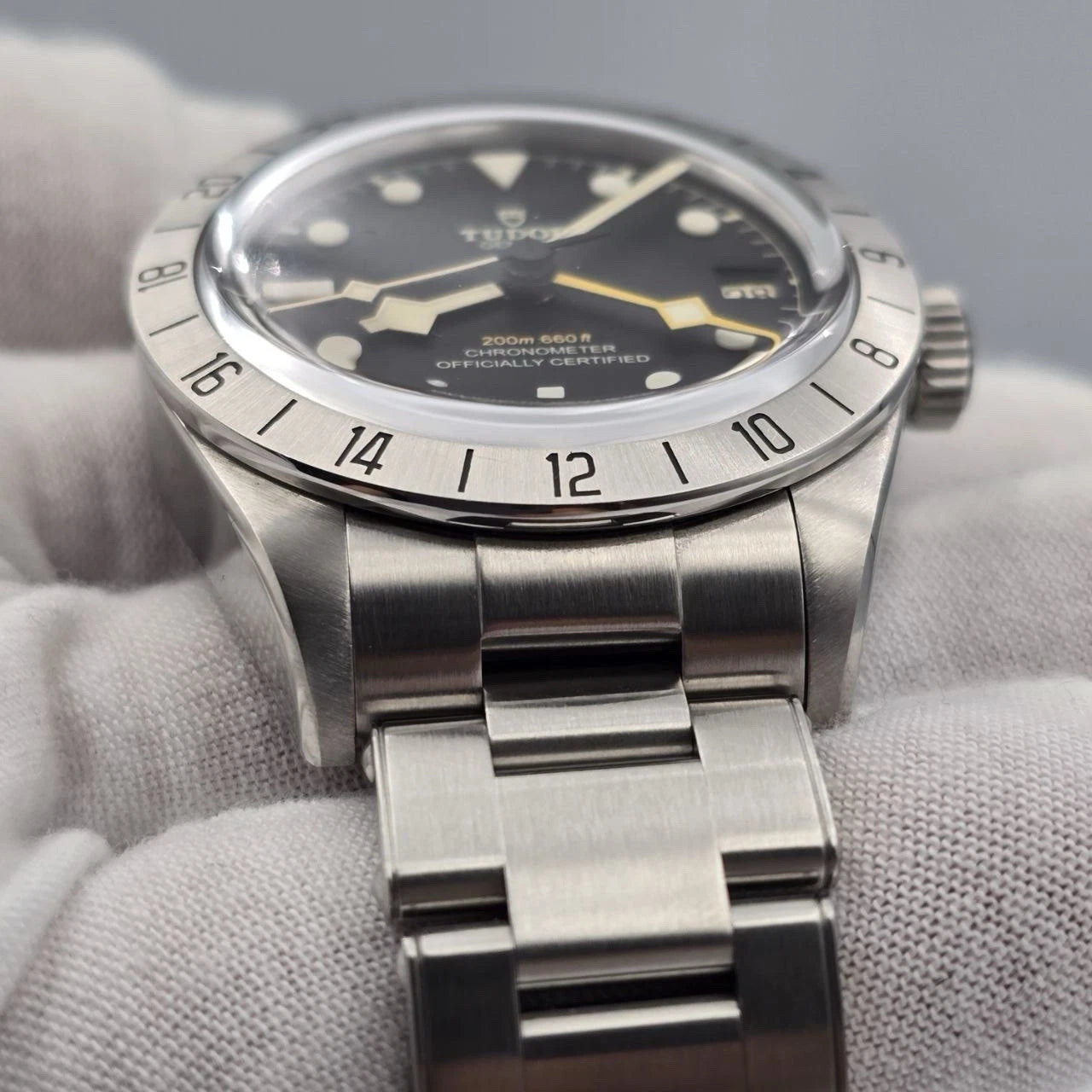 PAPERS 2024 Tudor Black Bay Pro 39MM Black Dial Stainless Steel Watch BOX 79470
