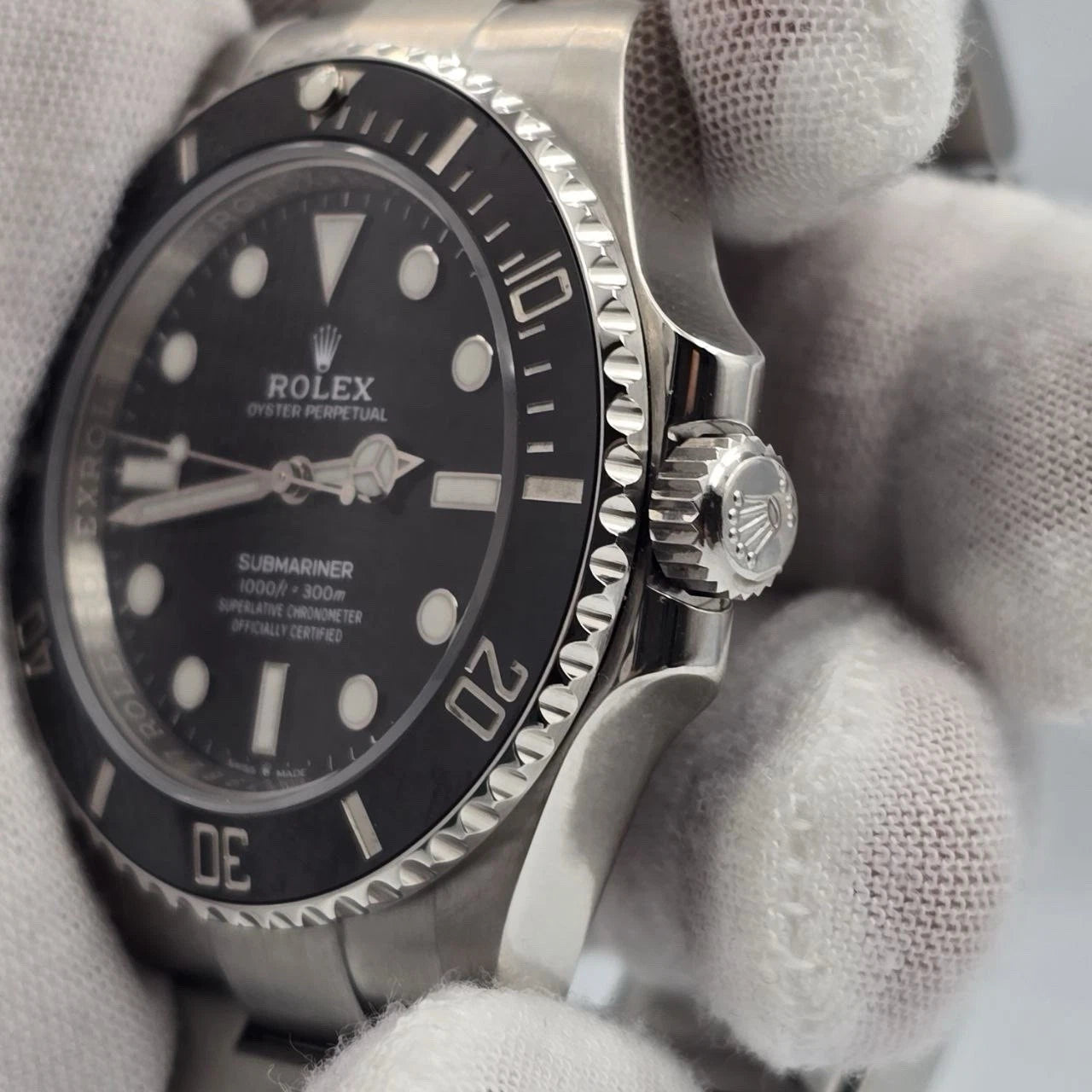 MINT Rolex Submariner No Date Ceramic 41mm Stainless Steel Bracelet 124060