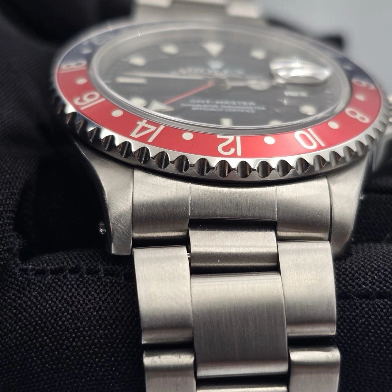 Rolex GMT Master Pepsi Bezel Steel Oyster Bracelet 40mm Watch 16700