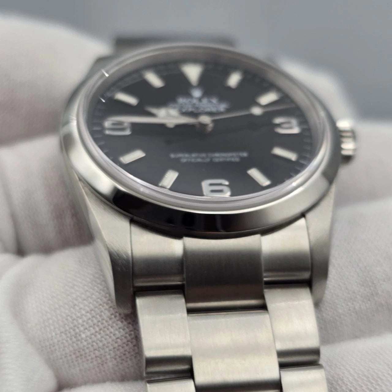 MINT PAPERS 2005 Rolex Explorer I 114270 Automatic 36mm Steel Black Dial Watch