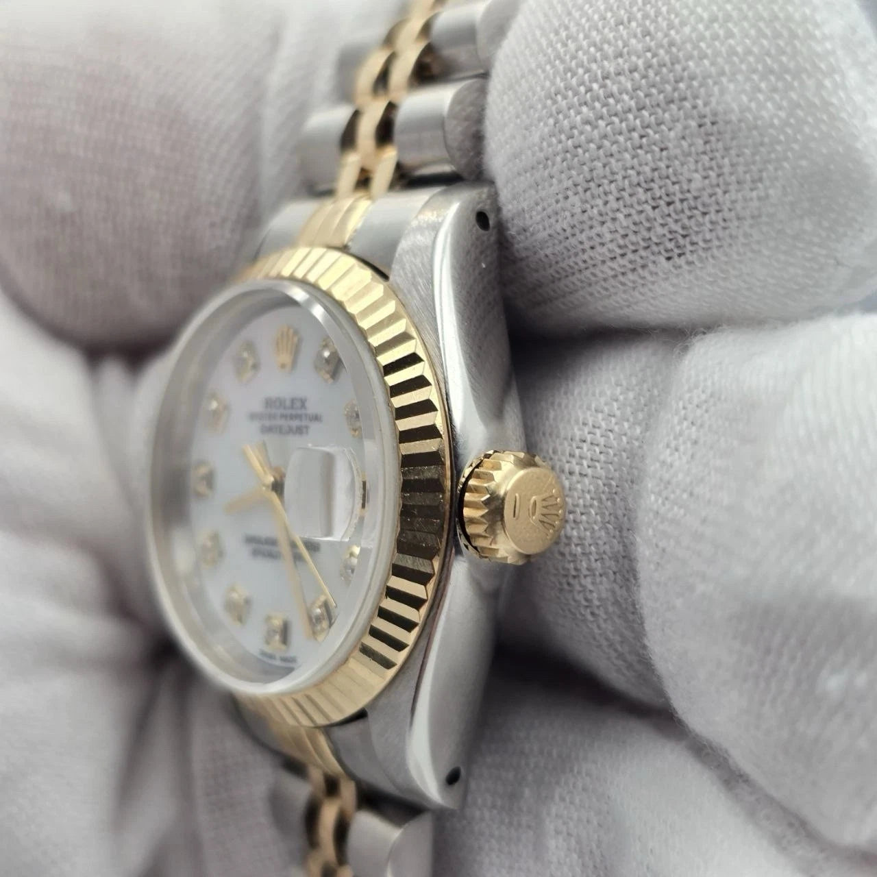 Rolex Lady Datejust 69173 Gold & Steel Mother of Pearl Diamond Dial 26mm Watch