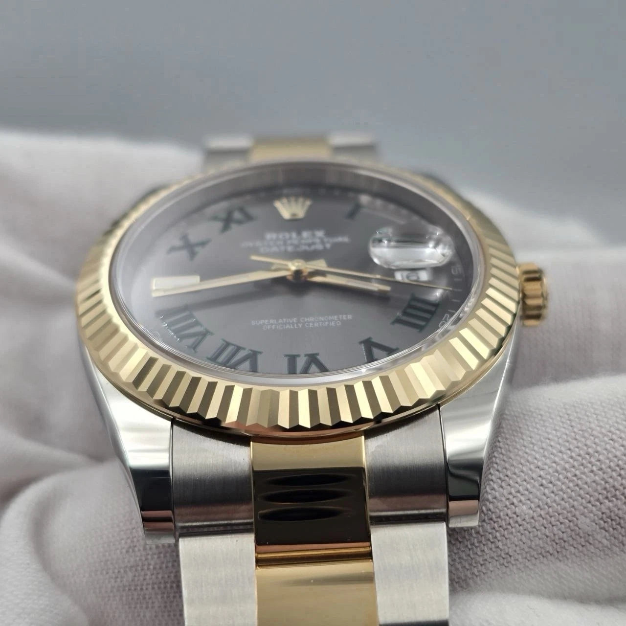 PAPERS 2025 Rolex Datejust 41mm Two Tone Wimbledon Dial Oyster 126333 BOX