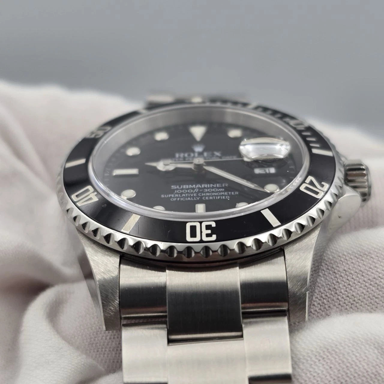 2005 Rolex Submariner Date 16610 Black Dial Stainless Steel Oyster 40mm