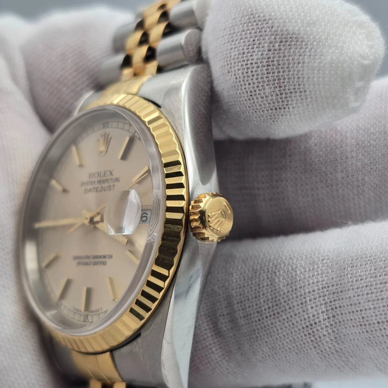 PAPERS Rolex Datejust Yellow Gold Steel Silver Dial 36mm NO HOLES 16233 Watch